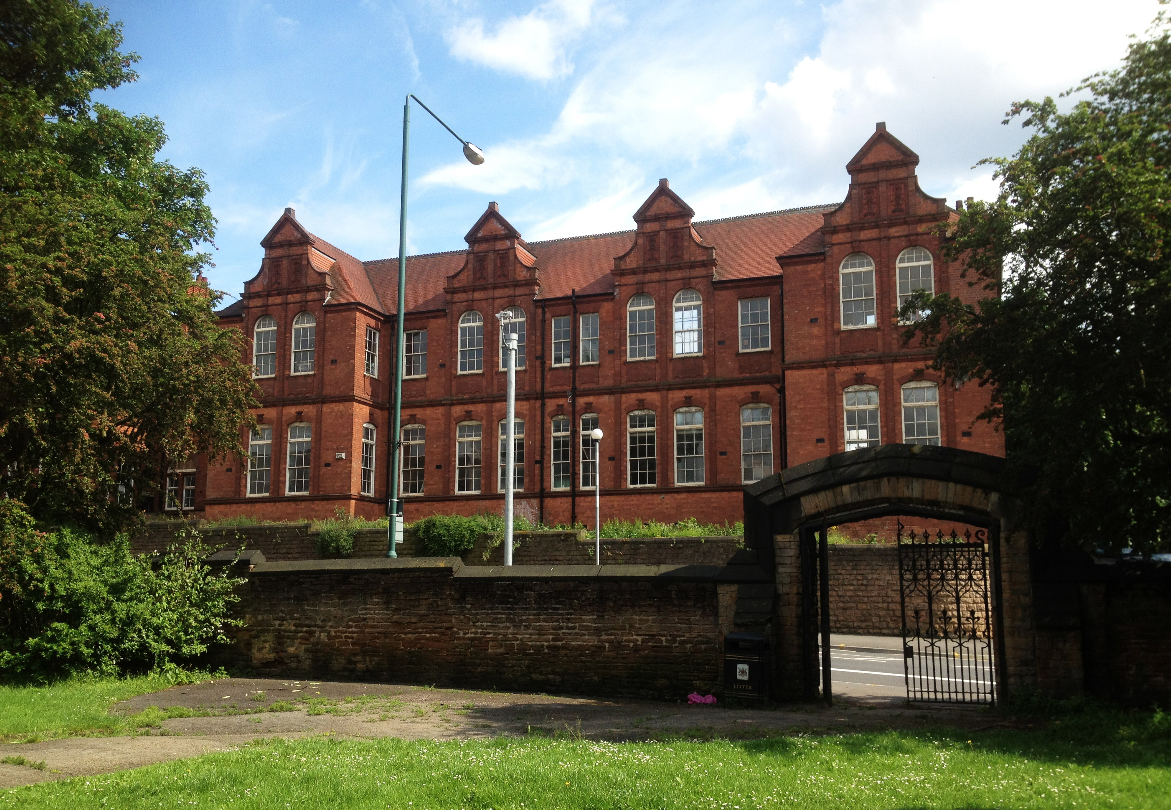 01_Primary from the Park - 300